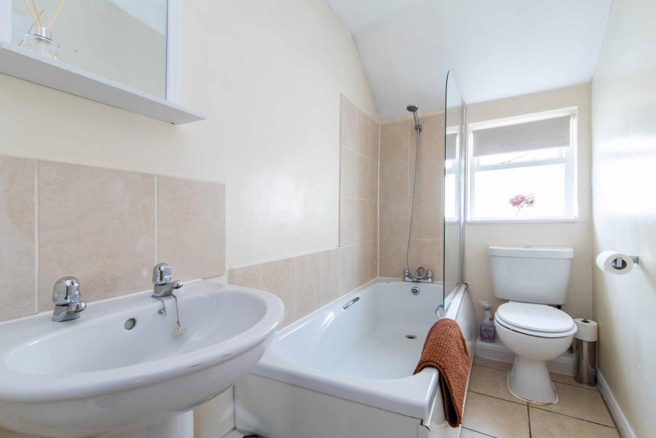 Characterful 2 Bedroom Apartment - Central Location Castle Donington Dış mekan fotoğraf